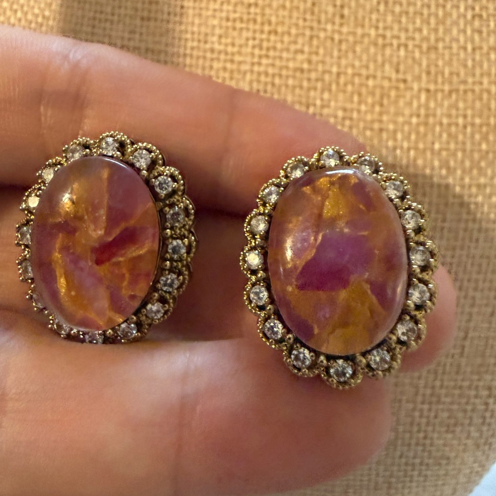 Vintage Style Pink Purple Gold Swirl Oval Cabochon Rhinestone Halo Stud Earrings